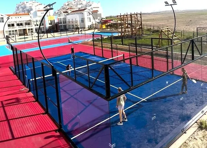 Shark's Деревянный коттедж Балеал